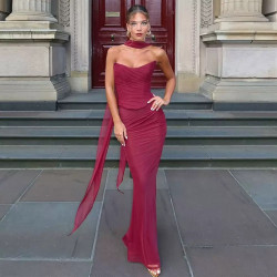 Summer fashion new bra top tie hanging neck high waist slim wrap hip skirt set