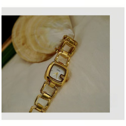 Bracelet chain watch for women, fashionable, simple, retro, and niche female watch