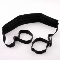 Sex products on the bed.tied up. alternative sm torture tools.men's and women's rear-entry sex.auxiliary force.split legs. props