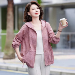 Outdoor UV-proof hooded sunscreen women's printed breathable middle-aged and elderly mother's loose thin coat