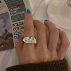 Hip-hop ring style pleated female irregular versatile stacking index finger cold ring adjustable