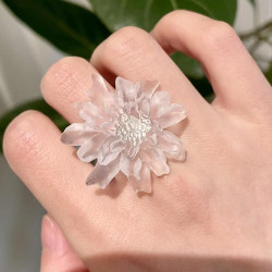 Amoi resin frosted flower ring