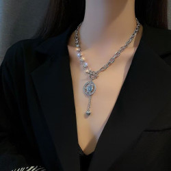 Vintage Portrait Heart Pendant Necklace