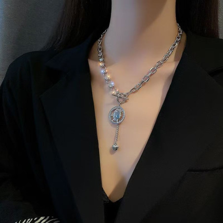 Vintage Portrait Heart Pendant Necklace