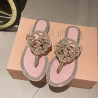 One-word slippers, leather flip-flops for women