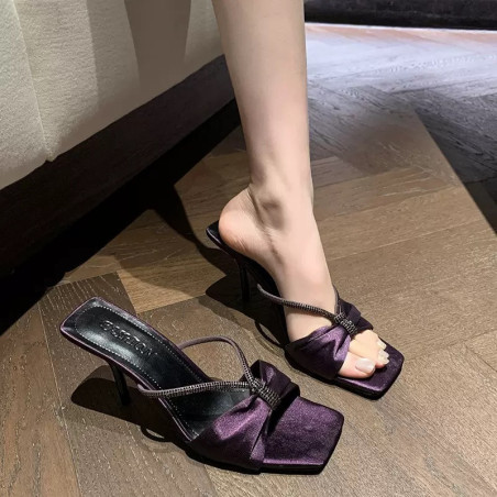 Large-size high-heeled slippers, square-headed, thin-heeled, high-end, outerwear, rhinestone strip, one word