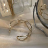 Temperamental high-end hollow bracelet