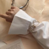 Temperamental high-end hollow bracelet
