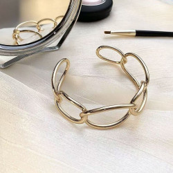 Temperamental high-end hollow bracelet