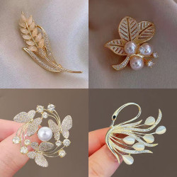 New high-end swan brooch