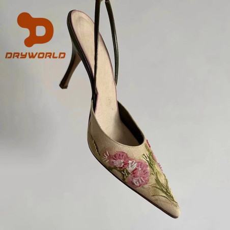 DRYWORLD niche new Chinese embroidery high-heeled shoes with shallow pointed toe shoes