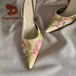 DRYWORLD niche new Chinese embroidery high-heeled shoes with shallow pointed toe shoes