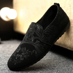 Large size men's shoes, one-foot pedalled bean shoes, lazy shoes, national style embroidered casual shoes