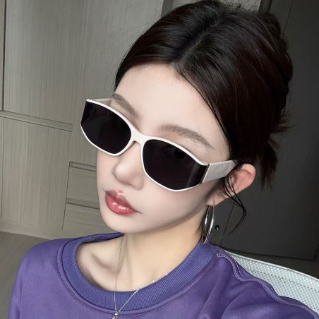 Retro high-end curved screen design cat-eye white frame sunglasses