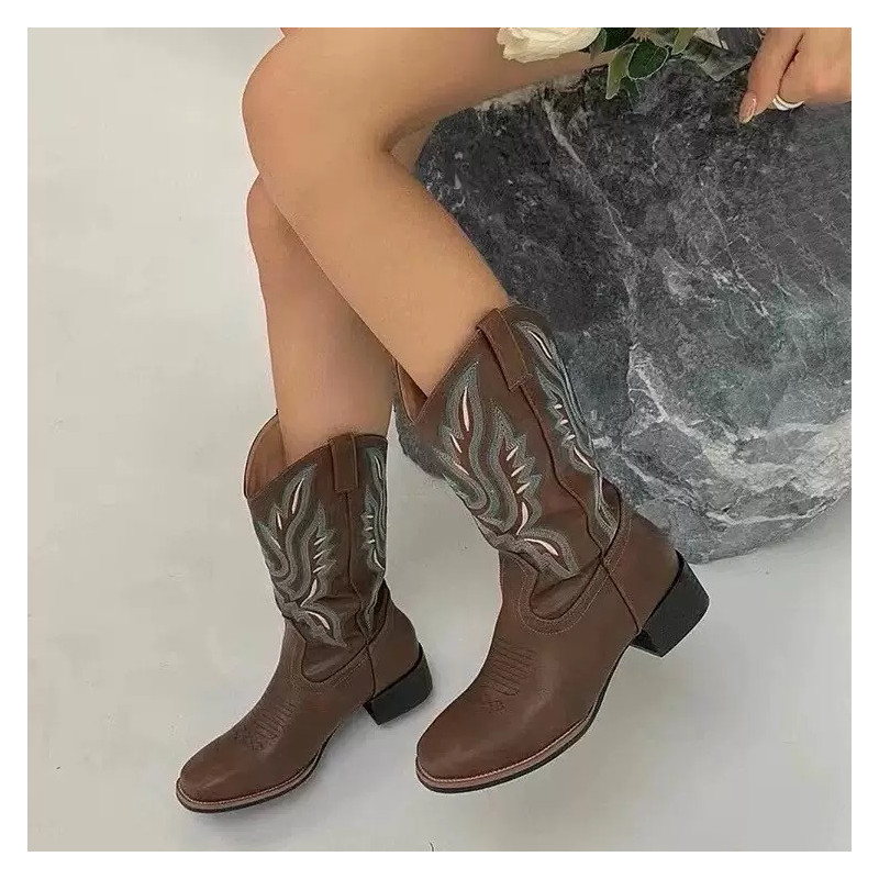 Vintage embroidery V Martin boots thick heel boots knight boots short boots western cowboy boots