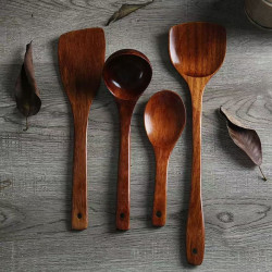 Jujube wood shovel