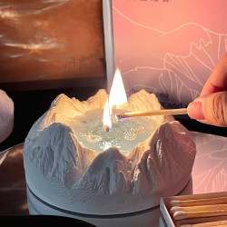 Glacier scented candle