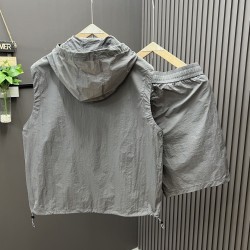 Cardigan zipper hooded sleeveless T-shirt men's workwear three-dimensional pocket shoulder