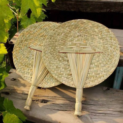 Hand-woven palm leaf old-fashioned large palm fan