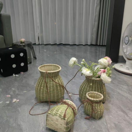 Bamboo fish basket tea picking basket children's bamboo basket decoration