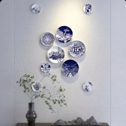Chinese blue and white porcelain decorative hanging plate