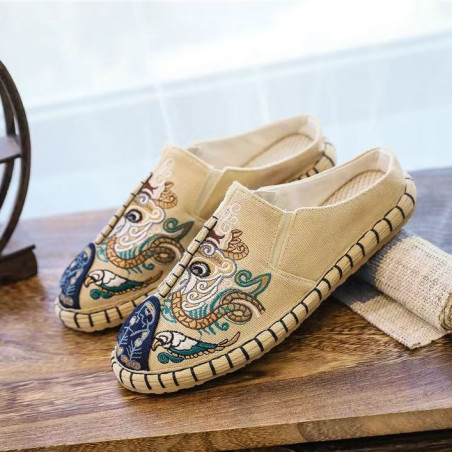 Old Beijing social cloth shoes Chinese style national trend embroidered hemp shoes