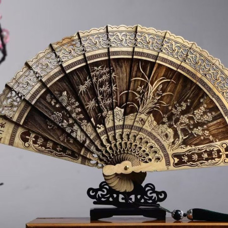 Golden nanmu solid wood creative folding fan hollow carving classical Chinese style