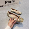 Chinese style embroidered flat shoes new soft sole Chinese retro square head beanie cheongsam