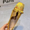 Chinese style embroidered flat shoes new soft sole Chinese retro square head beanie cheongsam
