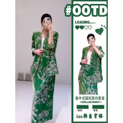 New Chinese style velvet suit for women
