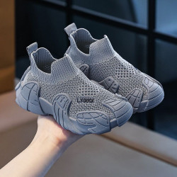 Baby mesh shoes, children's sneakers, summer breathable boys' and girls' fashion one-foot coconut shoes
