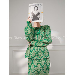 New Chinese style buttoned knitted skirt suit