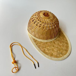 Bamboo baseball cap with wide brim and breathable hollow cap