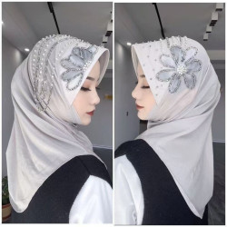 Xingtao yarn tassel crystal flower hand-beaded four seasons temperament yarn scarf
