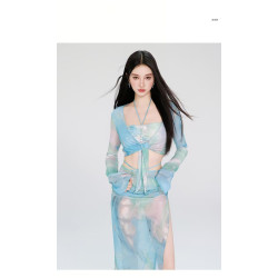 Women's four-piece swimsuit set slimming and belly-covering sexy and conservative suitable for hot spring new 2025 style.