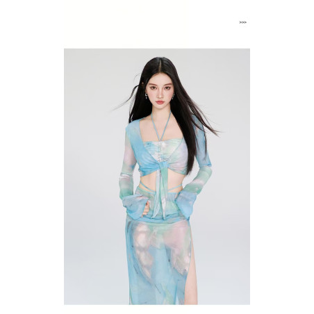 Women's four-piece swimsuit set slimming and belly-covering sexy and conservative suitable for hot spring new 2025 style.