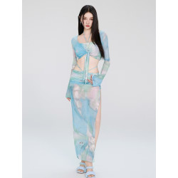 Women's four-piece swimsuit set slimming and belly-covering sexy and conservative suitable for hot spring new 2025 style.