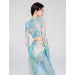 Women's four-piece swimsuit set slimming and belly-covering sexy and conservative suitable for hot spring new 2025 style.